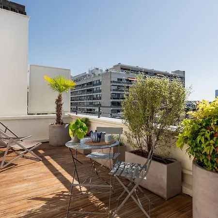 Veeve - Romantic Terrace *